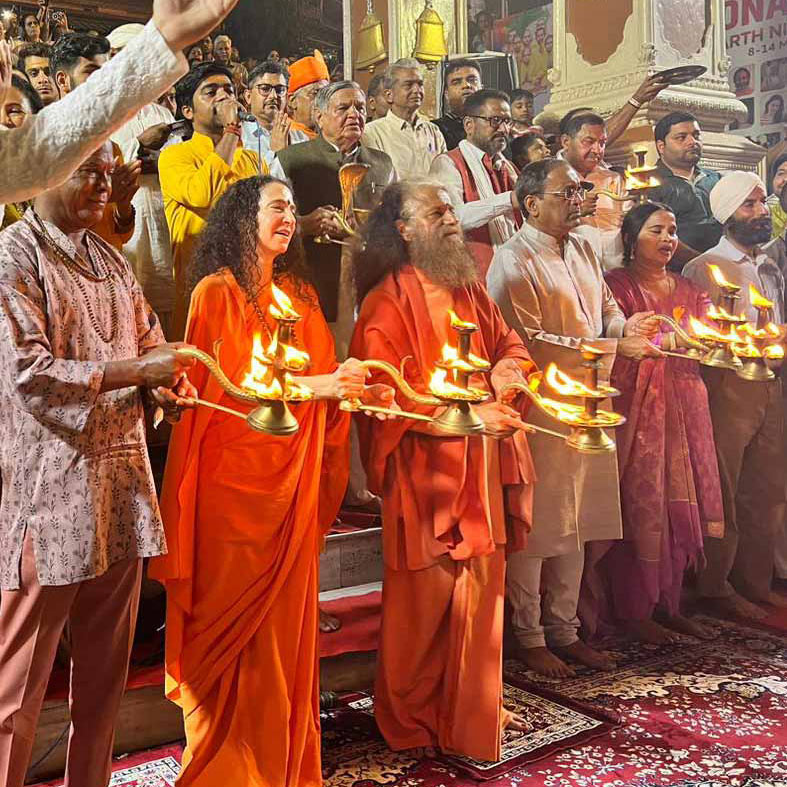 aarti5-square